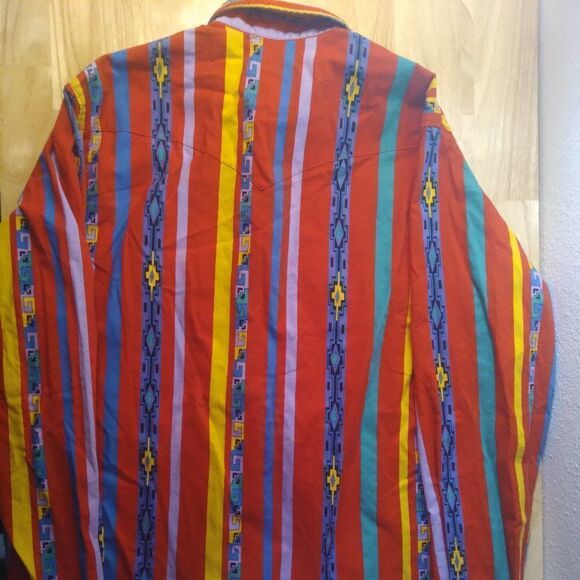 Vintage Wrangler Southwest Aztec Brushpopper Button Shirt - Picture 5 of 7